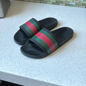 Men’s 10.5 Gucci Slides